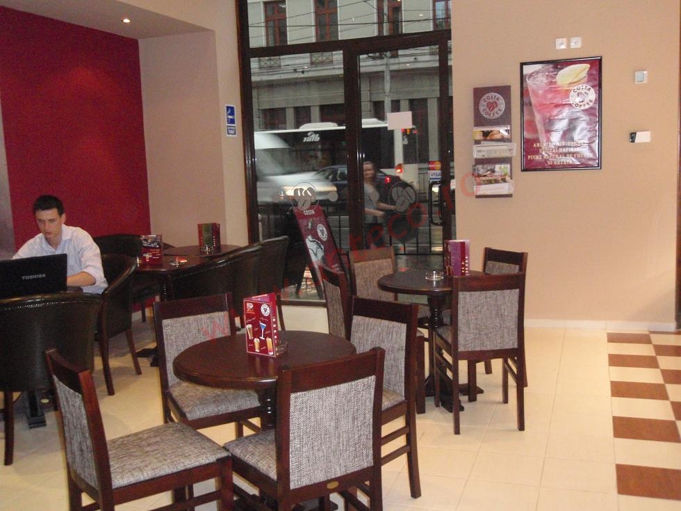 CAFENEA COSTA COFFEE Bucuresti 1.JPG